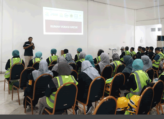 Kunjungan Industri Guru SMK Gresik